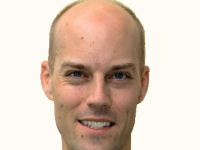 Headshot of Steven Moore